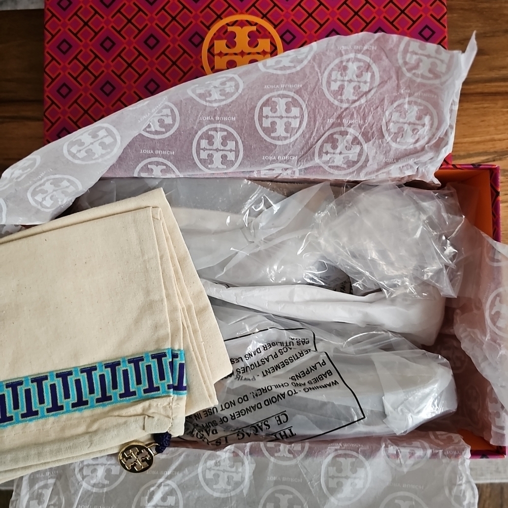 Tory Burch Miller Cloud  Shearling Leather Sandals Thongs Flip Flops 8.5, NIB! - Picture 5 of 6